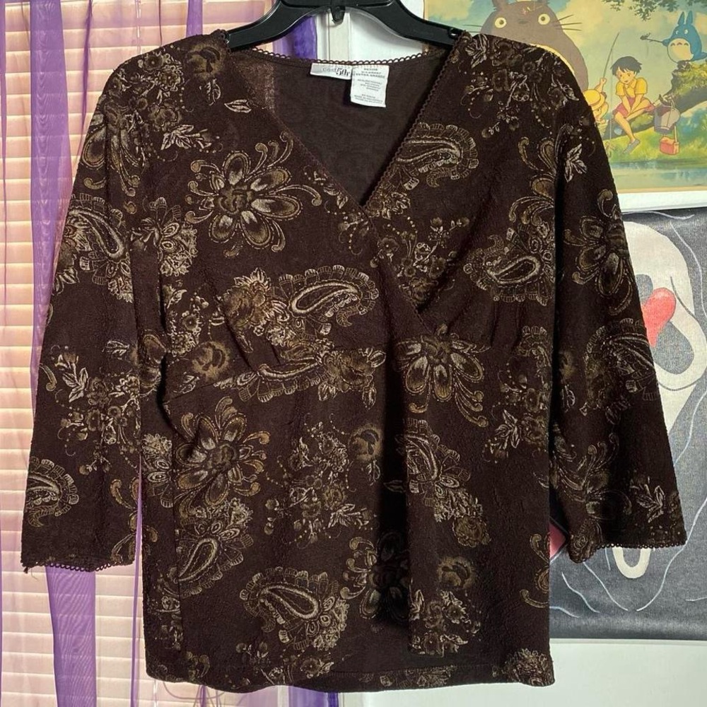 brown paisley pattern 3/4 sleeve blouse